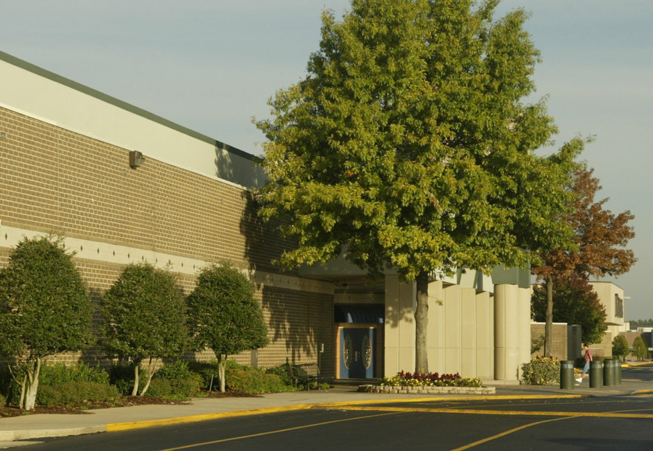 Hannah's Landscaping » Decatur Mall